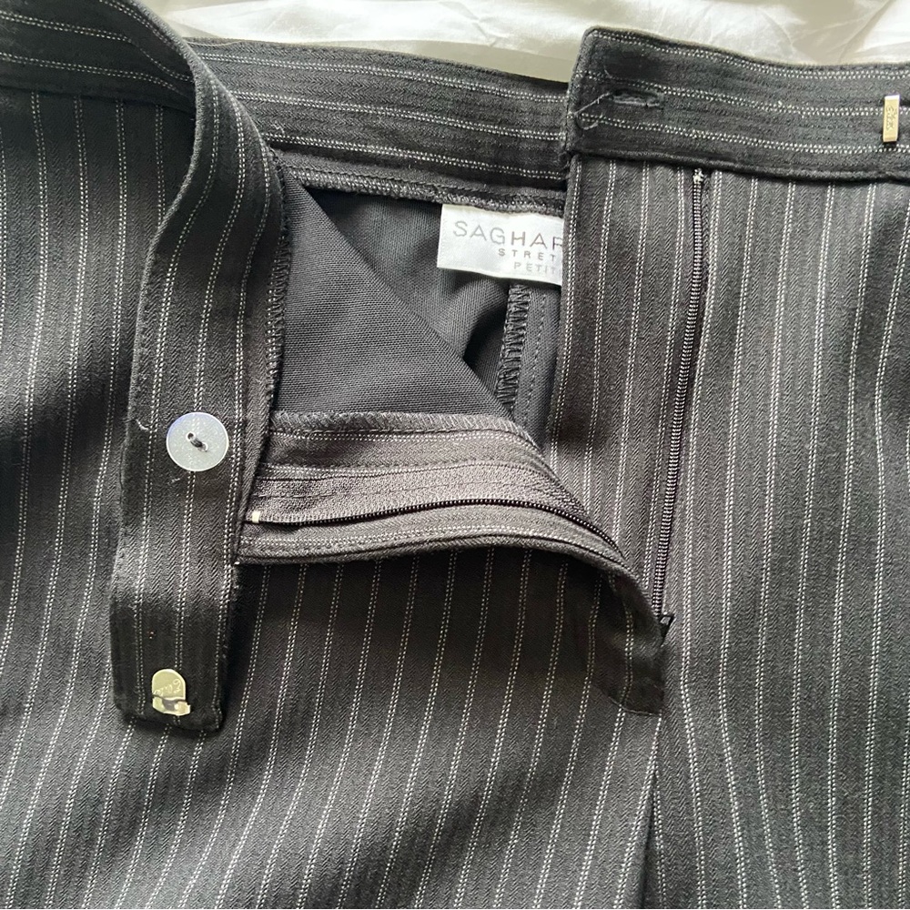 🎯 10P Sag Harbor women’s black pinstripe trousers - flattering! NWT - Picture 8 of 12